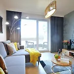 Ze Strefa Wellness & Family - By Onholiday Ulica Poleska Апартаменты *