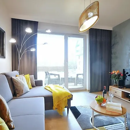 Feniks Ze Strefa Wellness & Family By Onholiday דירה *