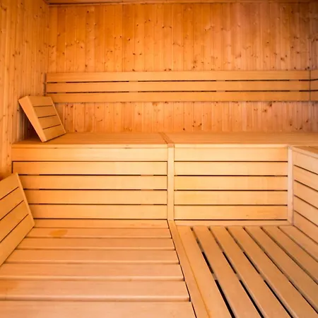 Feniks Ze Strefa Wellness & Family By Onholiday דירה *