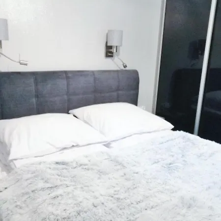 On Ulica Poleska Apartament
