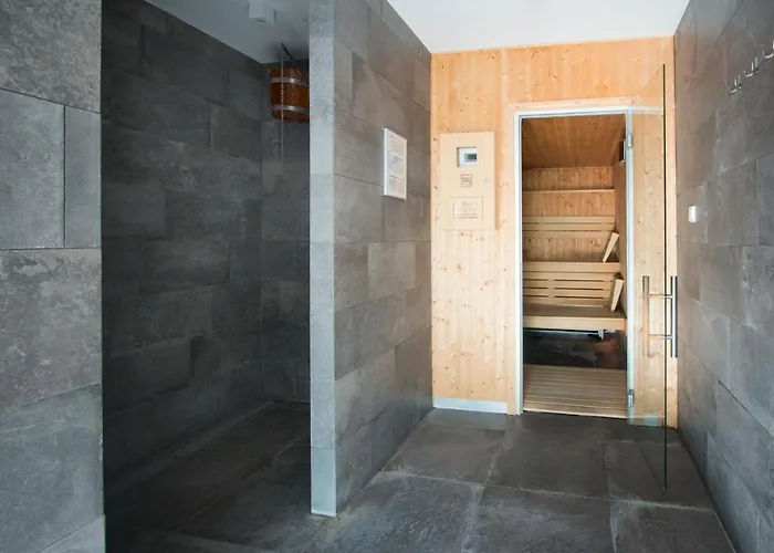 OnHoliday Apartamenty - VIP - osiedle Feniks ze strefą Wellness&Family Apartament *