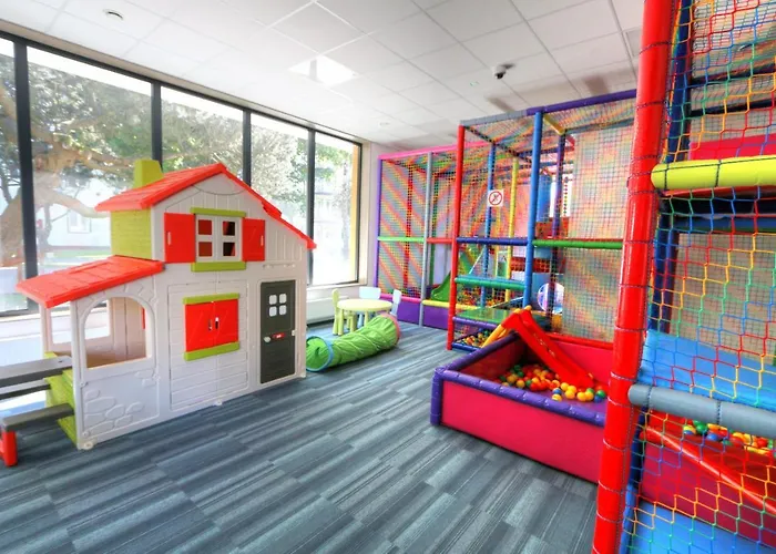 OnHoliday Apartamenty - VIP - osiedle Feniks ze strefą Wellness&Family Apartament