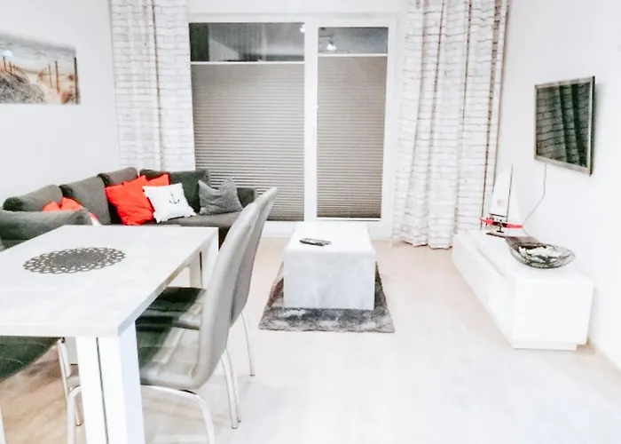 OnHoliday Apartamenty - VIP - osiedle Feniks ze strefą Wellness&Family *